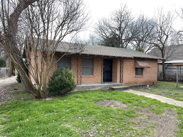 303 S 6th St, Valley Mills, TX 76689