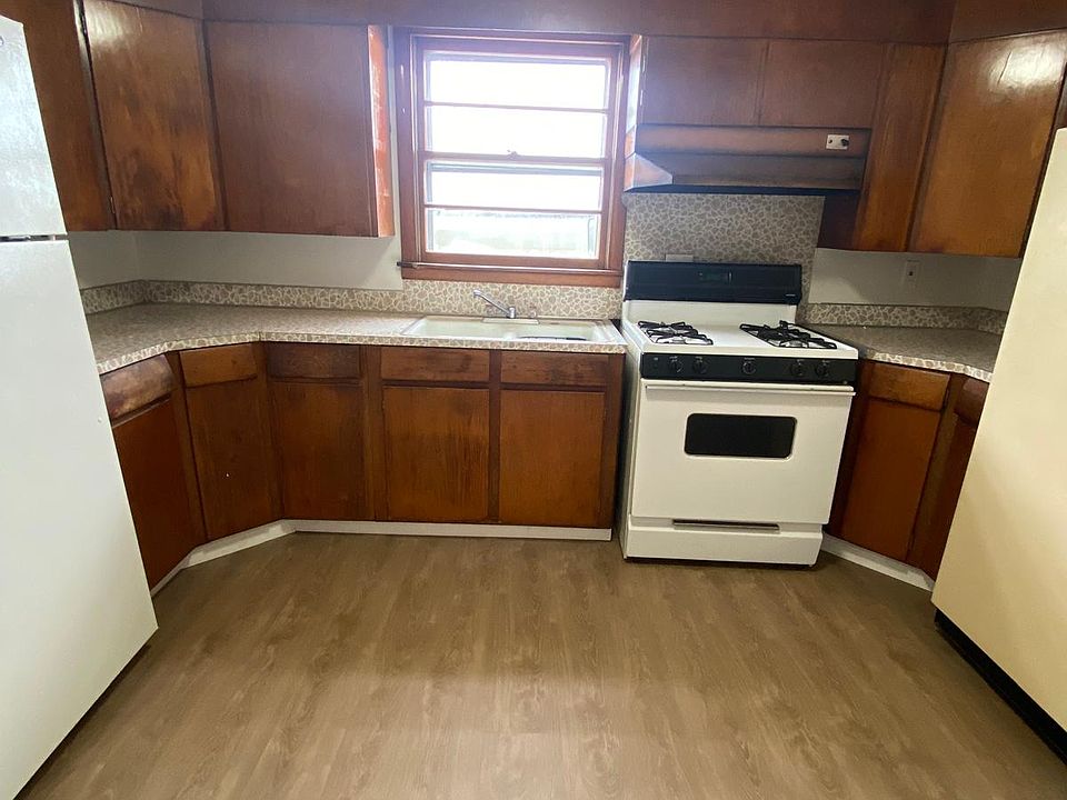 1st image of 1107 N McBride St #2