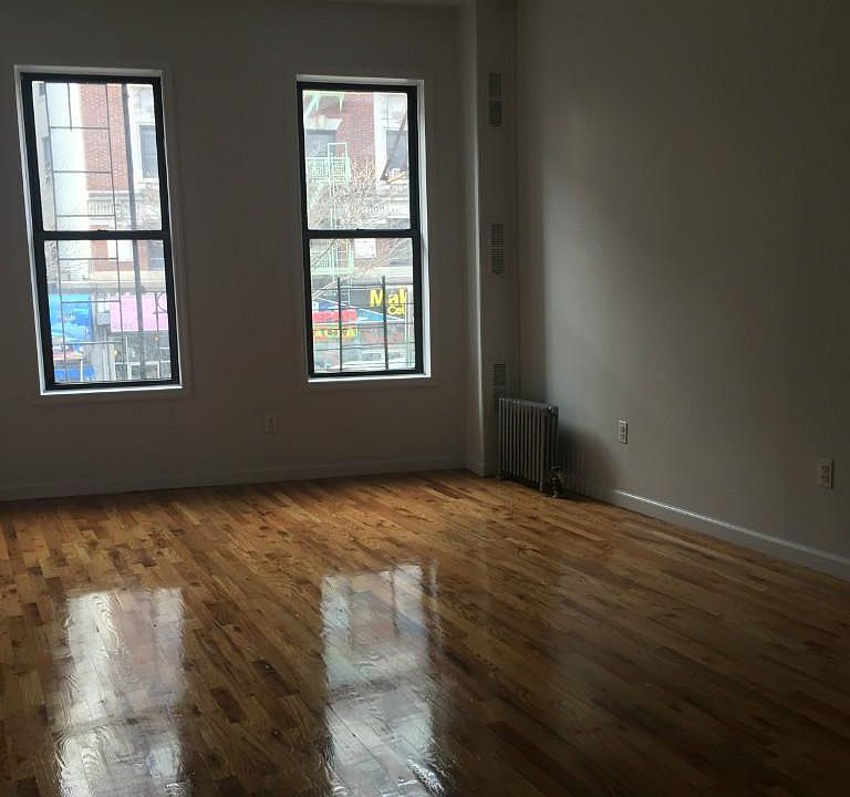 2nd image of 521 W 161st St APT 22