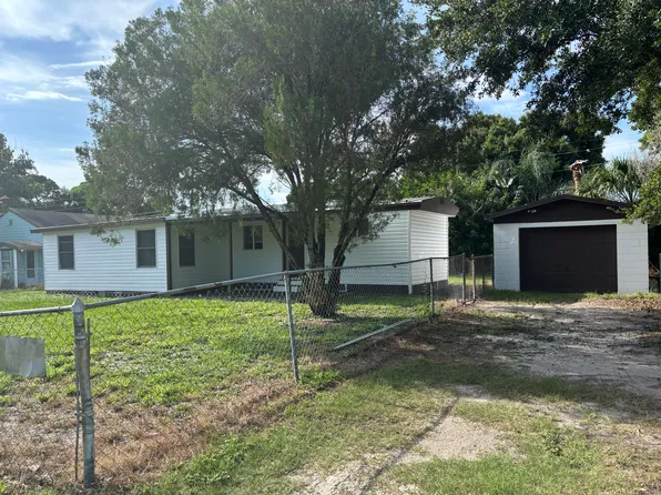166 Lura Ln, Merritt Island, FL 32953