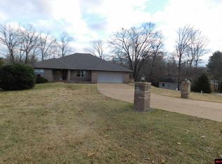 32 Sheffield Dr, Lakeview, AR 72642