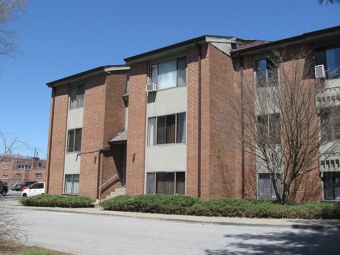 1st image of 244 West St APT C4