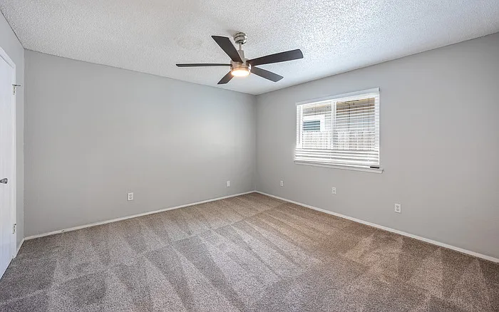 1153 Brookswood Ave — Photo 10