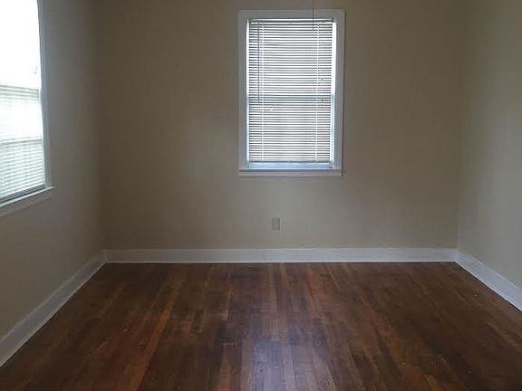 3rd image of 36 N Easy St