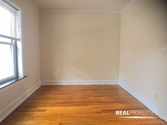 5th image of 2102 W Ainslie St #W1