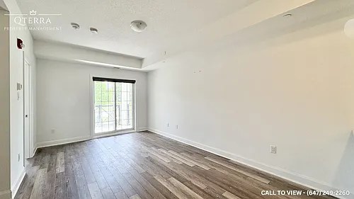 50 Lakebreeze Dr Photo 1