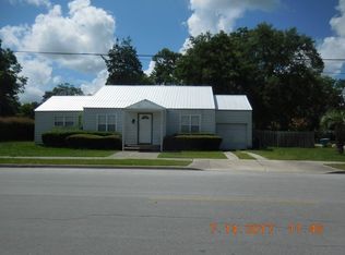 102 Jenkins St NW, Branford, FL 32008