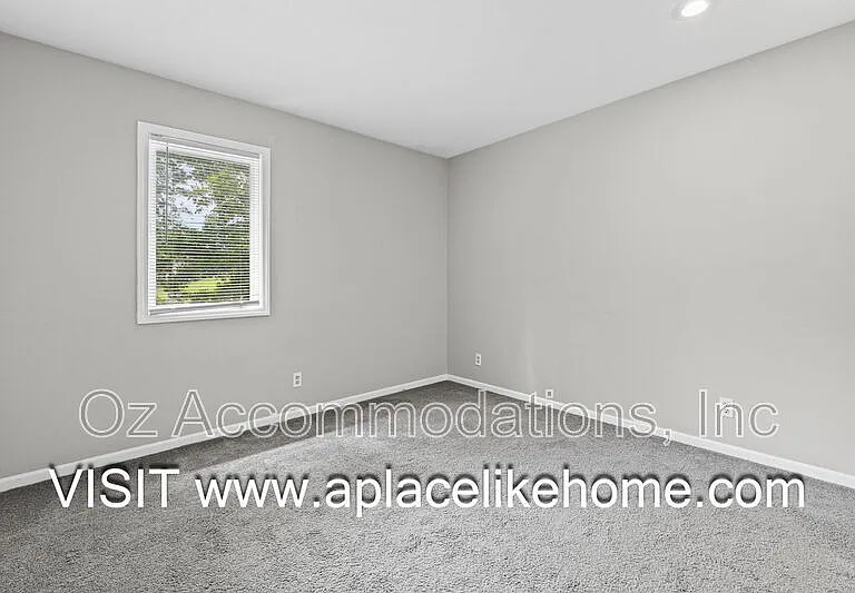11626 Woodward St — Photo 26