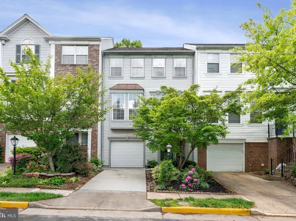 47575 Sandbank Sq, Sterling, VA 20165