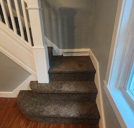 STAIRS TO 2ND FLOOR, BATHROOM AND 3 PRIVATE BEDROOMS EACH WITH IT'S OWN CLOSET, PLENTY OF NATURAL 
LIGHT