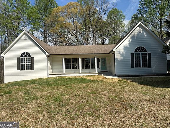 3rd image of 225 Rock Springs Rd