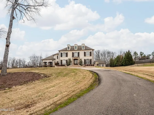 2466 Ross Rd, Olive Branch, MS 38654