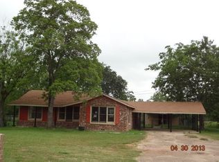 109 W Jacinto St, Groesbeck, TX 76642