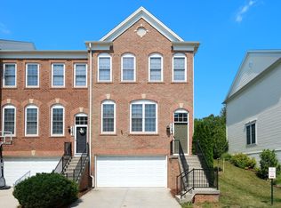 3265 Theodore R Hagans Dr NE, Washington, DC 20018