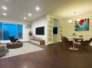 220 S Gale Dr #8, Beverly Hills, CA 90211