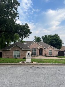 9132 High Oaks Dr, North Richland Hills, TX, 76182
