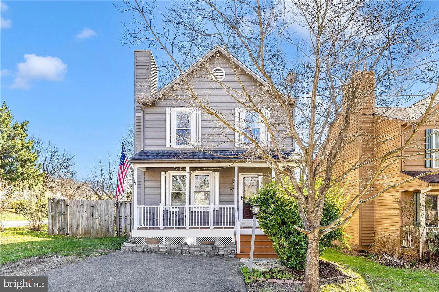 10747 Edgewood Ct photo 1