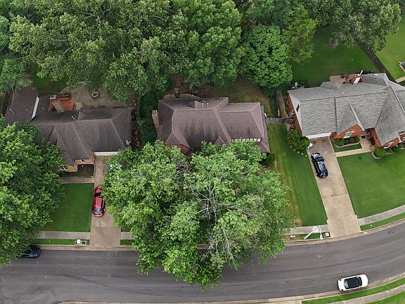 3rd image of 478 Sanga Cir E