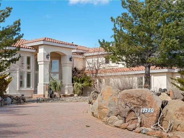 13330 W Saddlebow Dr, Reno, NV 89511