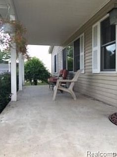 4th image of 47407 Burton Dr