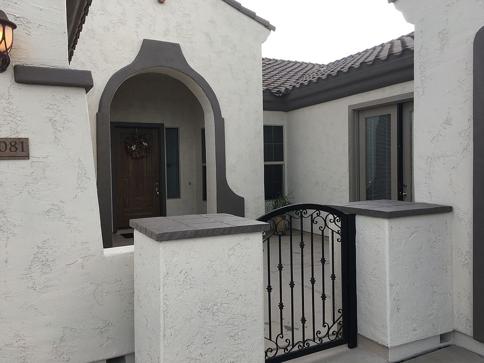 2nd image of 2081 E Horseshoe Pl