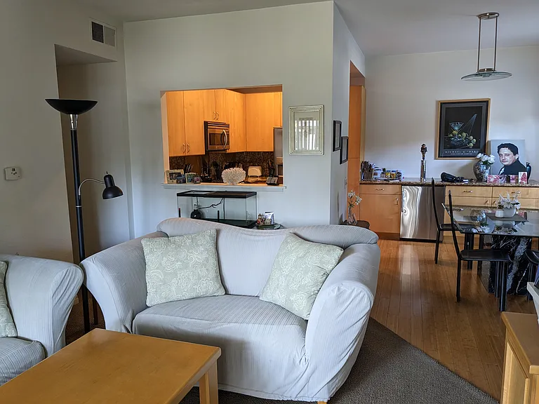 Looking from living room through to kitchen