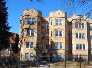 2640 W Logan Blvd APT 201, Chicago, IL 60647