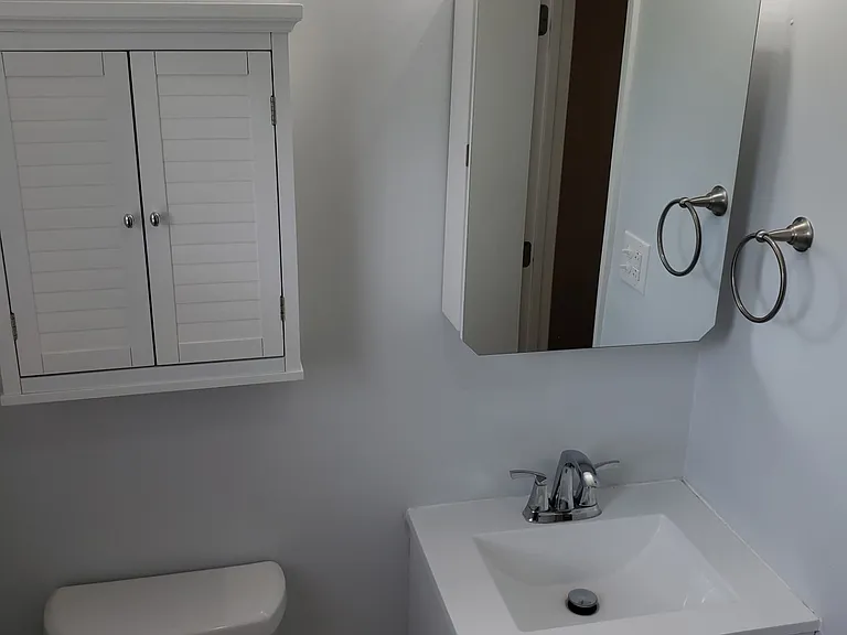 207 Hedgewood Ct — Photo 11