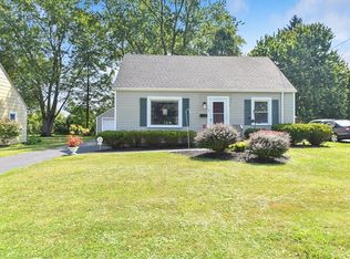 59 Hood Dr, Canfield, OH