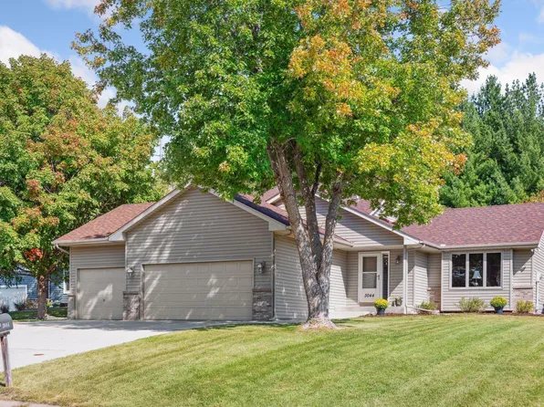 3044 Edward St, Saint Paul, MN 55109