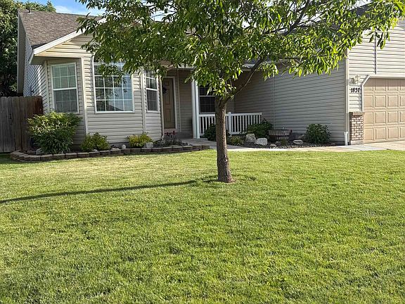 2nd image of 1837 W Potosi Way