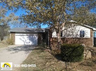 4410 E Norwood Ln, Wichita, KS 67220