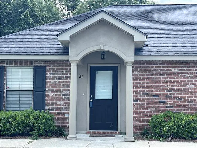 45479 Pointe Dr #14