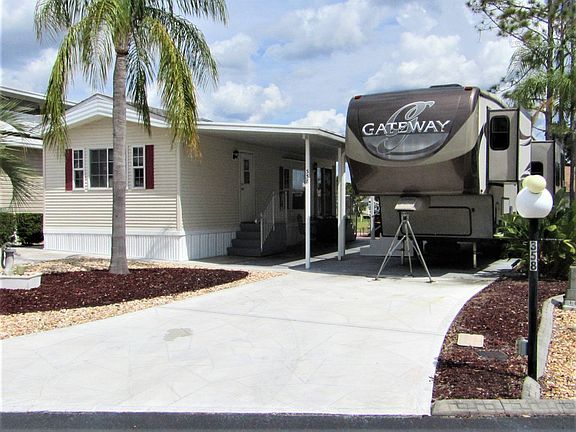 2nd image of 358 Par Pines Blvd