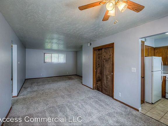 4th image of 2528 S 60th St APT 1