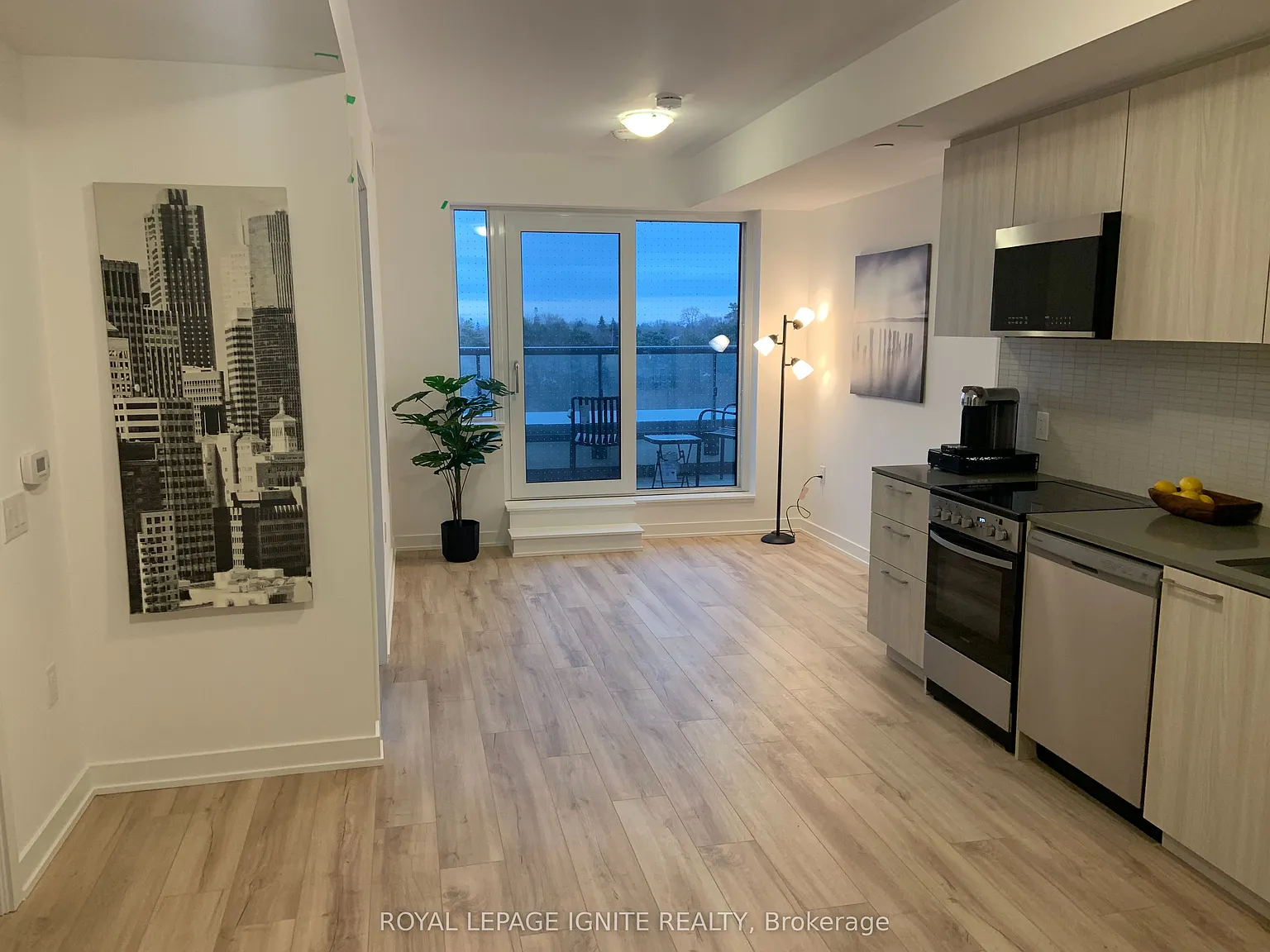 2 bed, $2,250 — Photo 3