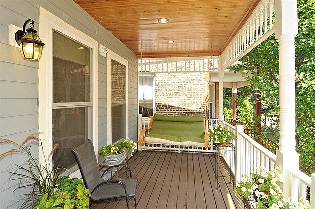 1st image of 2740 N Fairfield Ave #1