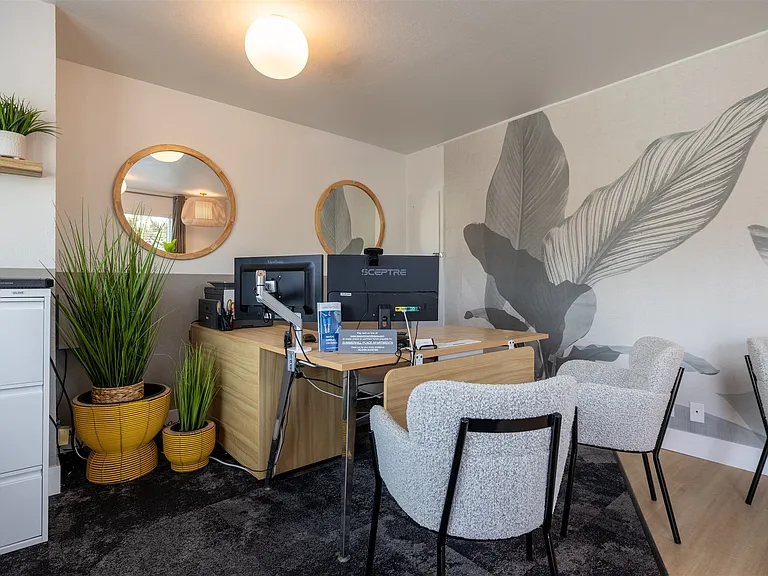 Summerhill Place Apartments — Photo 23