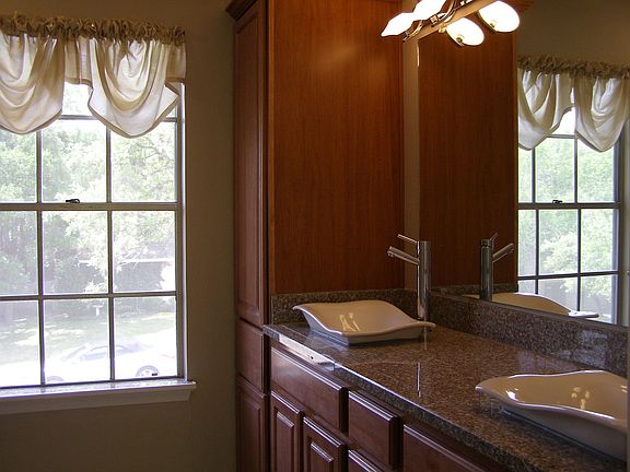 New Master Bath ~ Granite!