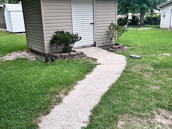 2nd image of 5008 N Mimosa Ln
