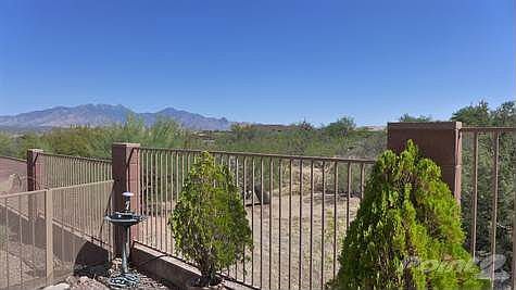 Magnificent Mountain Views!
