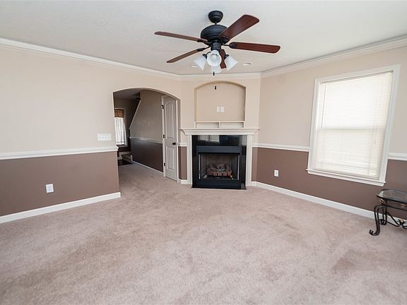 5th image of 201 Dellwood Dr
