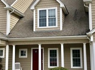 700 Lees River Ave UNIT 5, Somerset, MA 02725