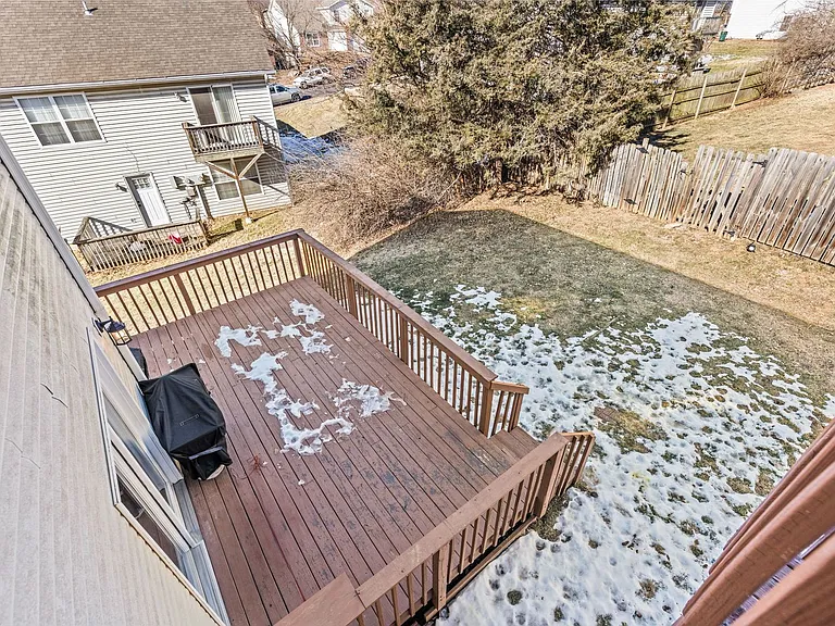 2109-2111 Primrose Dr — Photo 34