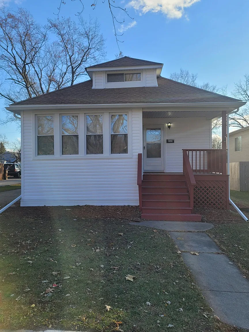 1649 Burr Oak Rd photo 1