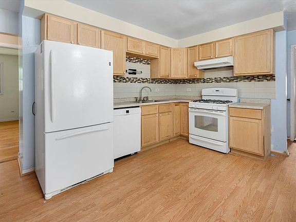5th image of 310 N Illinois Ave