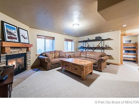 5th image of 5565 N Oslo Ln