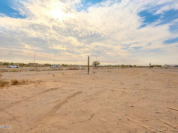 3rd image of 10000 W Avenida Del Sol -- #-