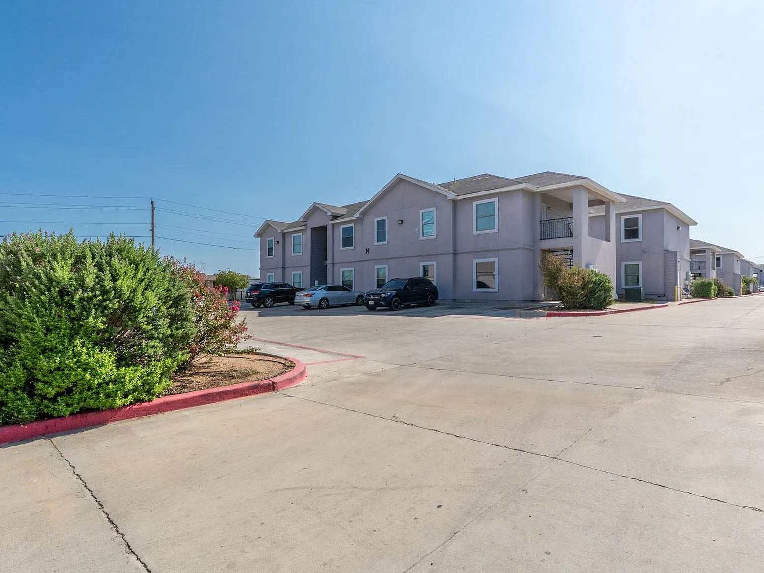 The Apartments at Riverhill — Photo 1