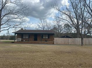 70 N Pineview Cir, Brewton, AL 36426